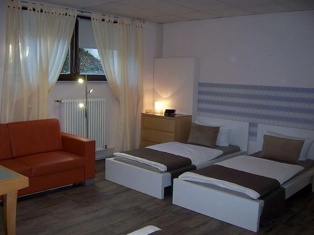Garden House & East Park-Apartments Grossdorf  Guest house Grossdorf (Tyrol)