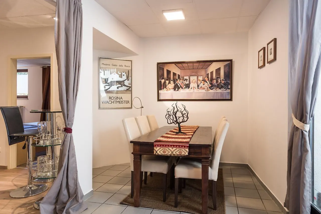** Guest house Garden House & East Park-Apartments Grossdorf  Austria