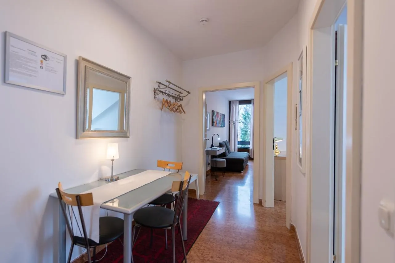 Garden House & East Park-Apartments Grossdorf  Grossdorf (Tyrol)